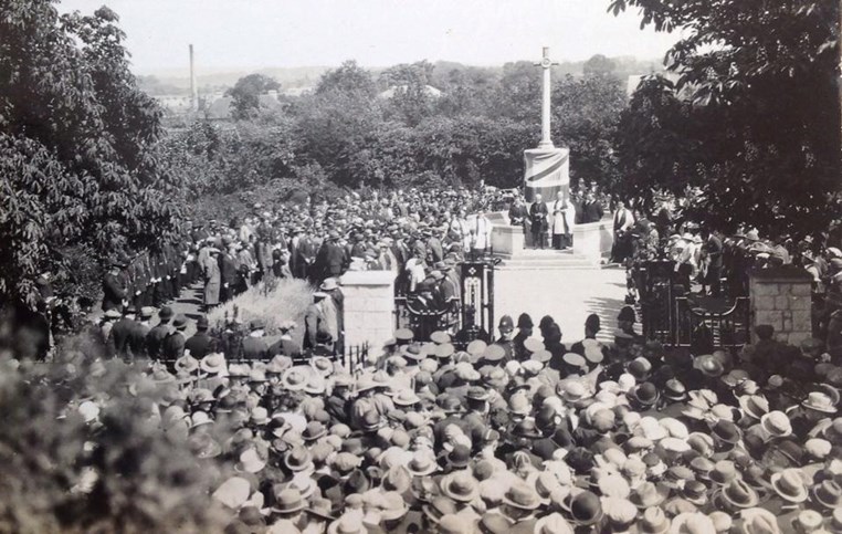 The unveiling of Ashford War Memorial