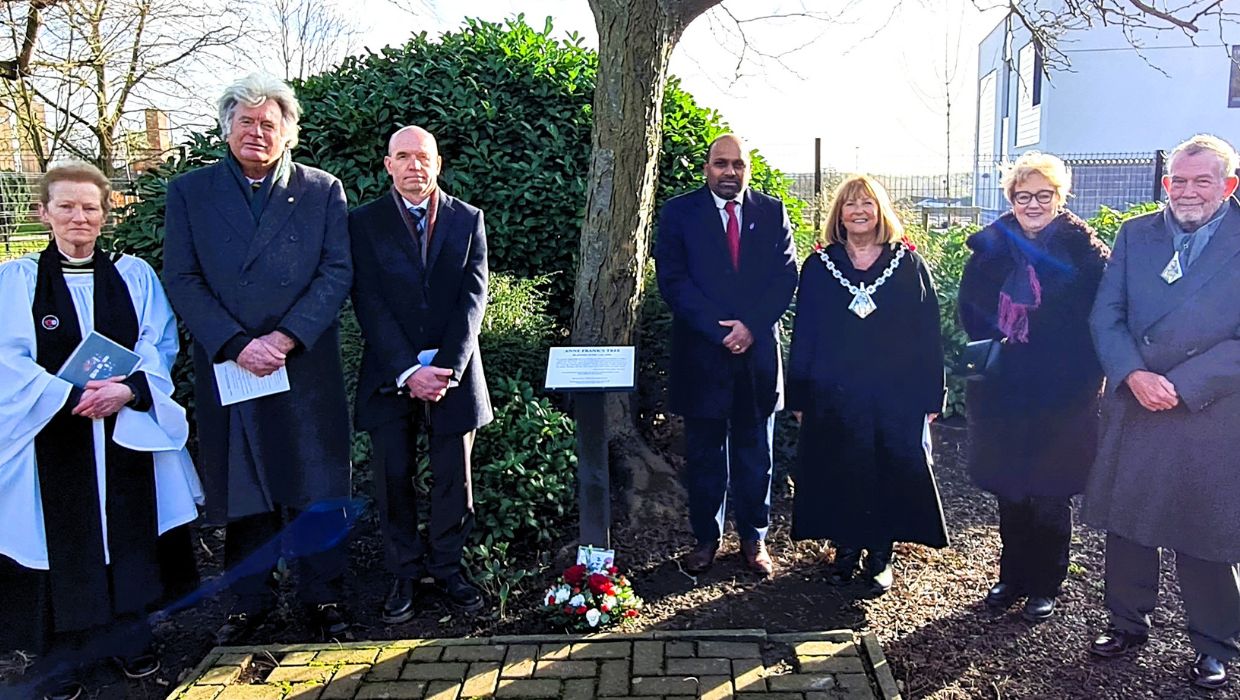 Ashford leaders commemorate Holocaust Memorial Day 2025. From left to right: 1) Cathie Aldis-Saunders, the Mayors Chaplin 2) Sir George Jessel, Deputy Lord Lieutenant of Kent 3) Cllr Noel Ovenden, The Leader of the Council 4) Sojan Joseph MP 5) Cllr Lyn Suddards, The Mayor of Ashford 6) Tracey Kerly, CEO of Ashford Borough Council 7) Cllr Charles Suddards