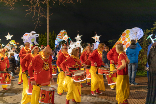 Blocofogo drumming band in the procession