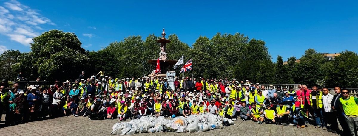 A picture of all the Ashford volunteers after the community clean-up day at Ashford Victoria Park