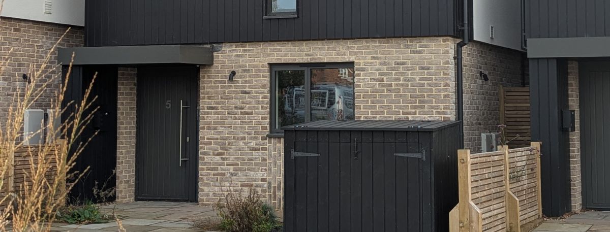 A picture of a property in Appledore