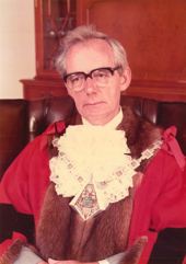 Photo of D G Weatherall Esq