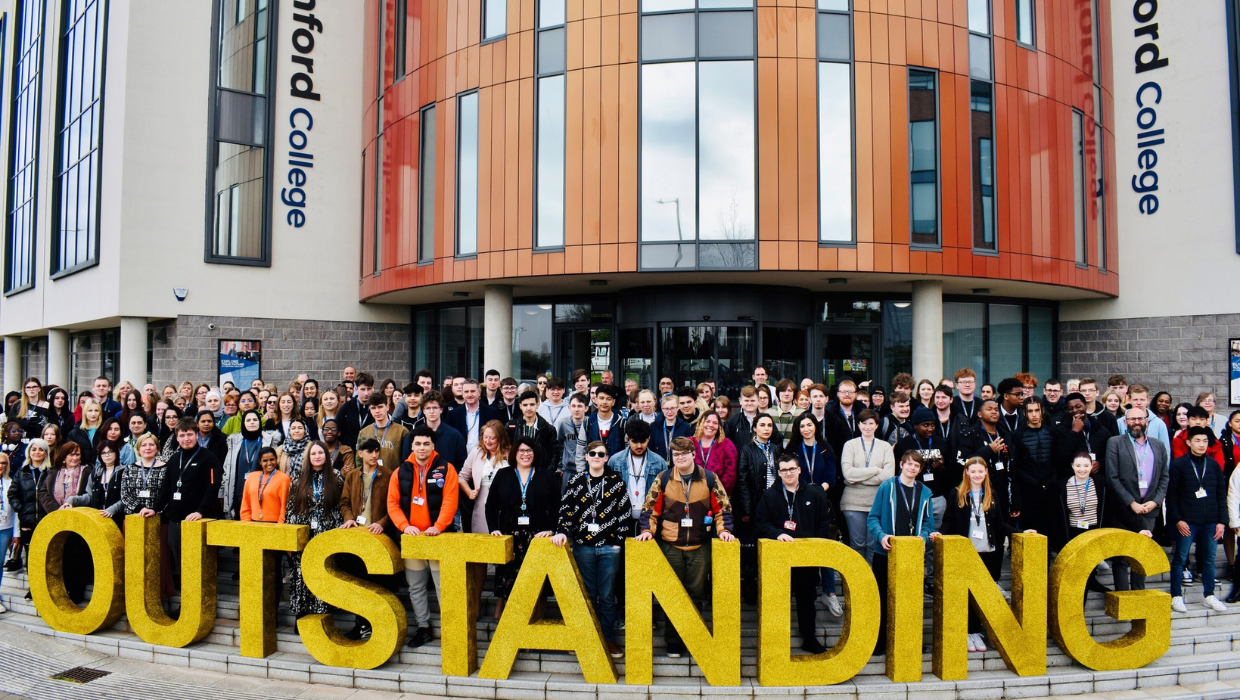 Ashford College receives an 'Outstanding' rating from Ofsted - 2023 tile