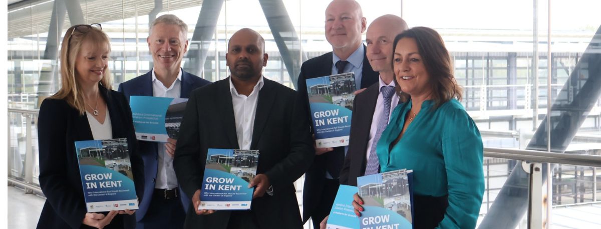From L-R Wendy Spinks, COO London St Pancras Highspeed, Robert Sinclair, CEO London St Pancras Highspeed, Sojan Joseph MP for Ashford, Cllr Linden Kemkaran Leader of KCC, Cllr Noel Ovenden Leader of ABC, Jim Dickson MP for Dartford