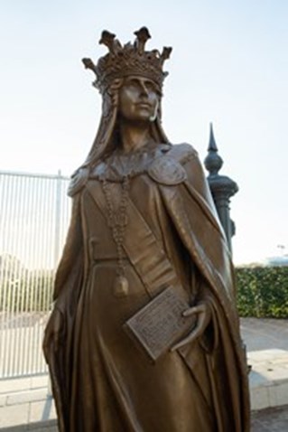 Statue of Queen Marie