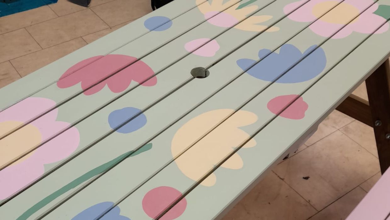 New benches in Ashford Town Centre, installed in summer 2023 tile